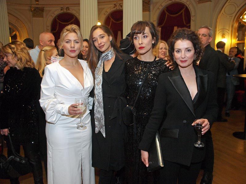 idiot-hnk-premijera-lifestyle-modnialmanah