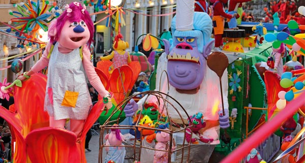 lifestyle-fašnik-modnialmanah-karneval-maskenbal