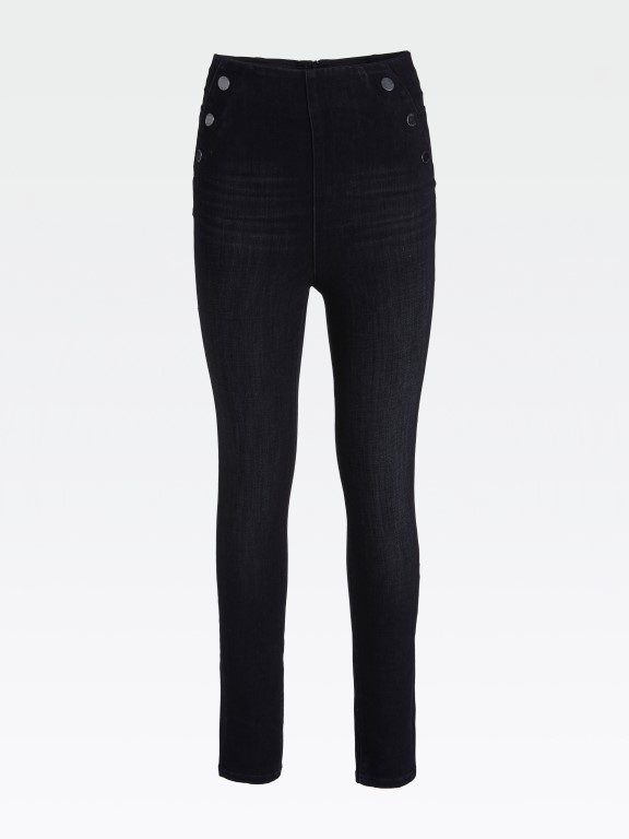 guess-fashion-modnialmanah-shopping
