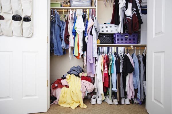 lifestyle-ormar-slaganje-stilistica-modnialmanah
