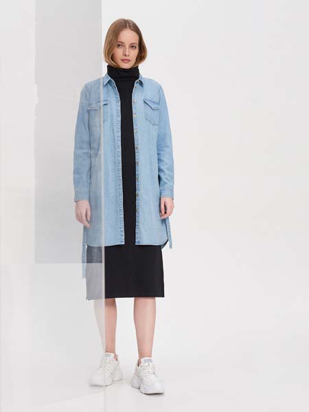 house-fashion-nova-kolekcija-modnialmanah