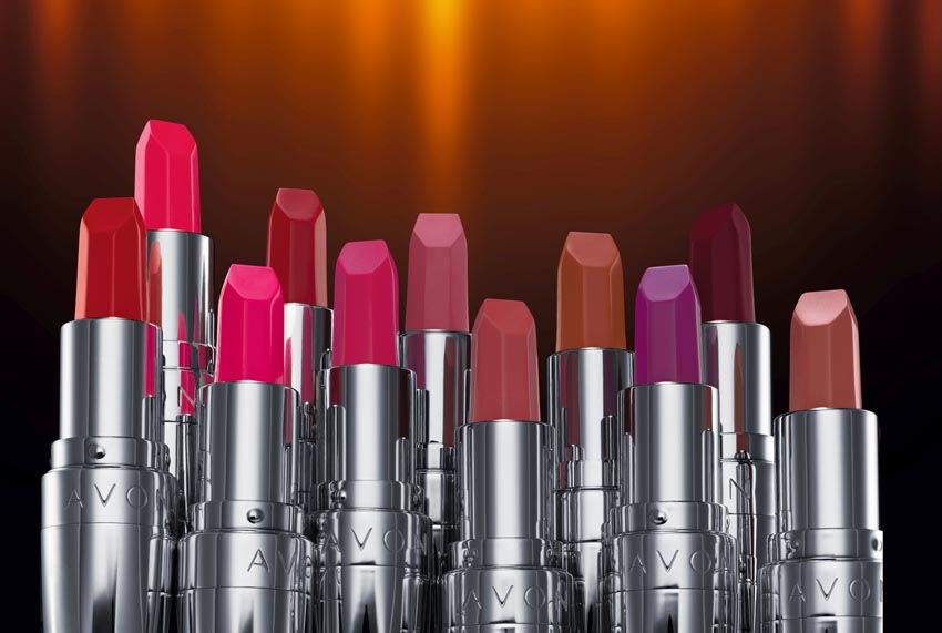 beauty-avon-true-matte-legend-lipstick-ruž-za-usne-modnialmanah