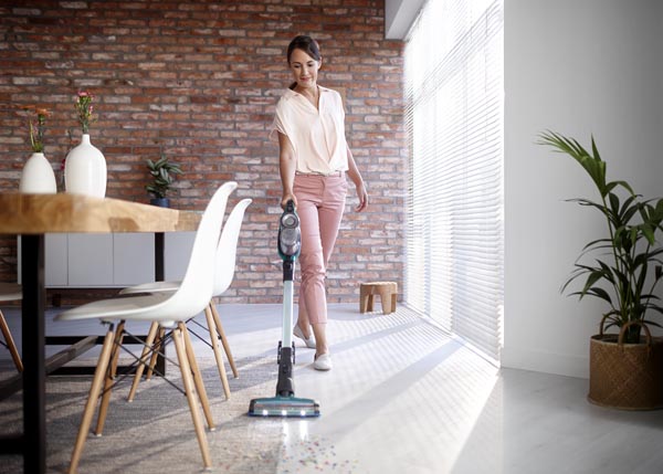lifestyle-philips-SpeedPro-Max-Aqua-modnialmanah