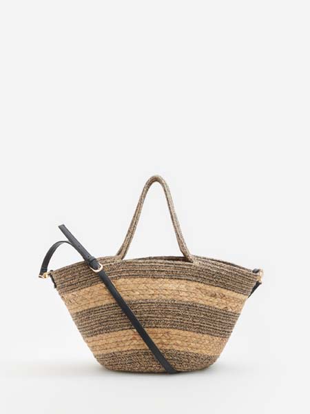 reserved-fashion-torbica-modni-detalj-modnialmanah
