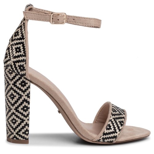 ccc-fashion-modnialmanah-dee-zee