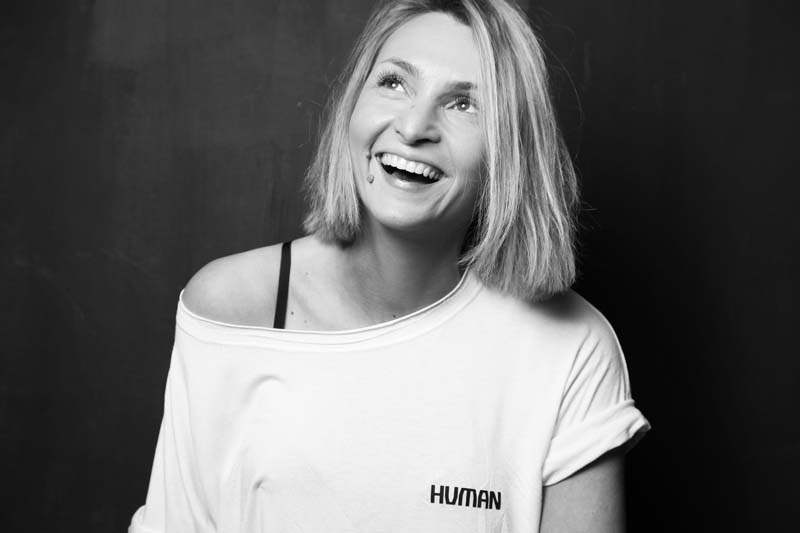fashion-human-Saša-Maksimiljanović-šime-eškinja-modnialmanah