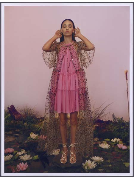 fashion-reerved-plašt-modnialmanah