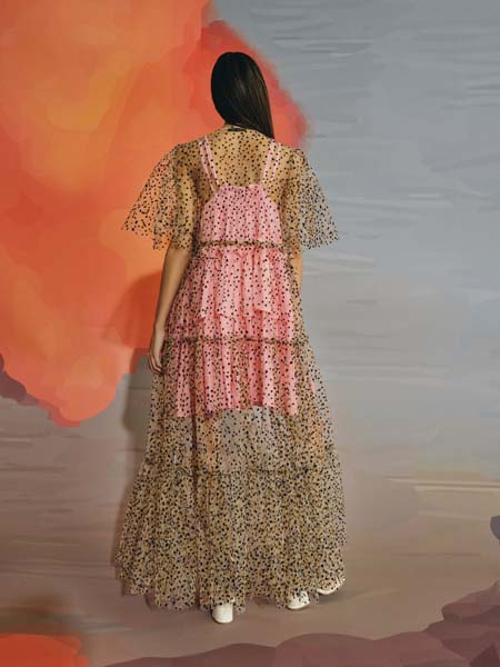 fashion-reerved-plašt-modnialmanah