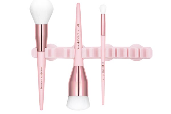 beauty-essence-modnialmanah-kist-make-up
