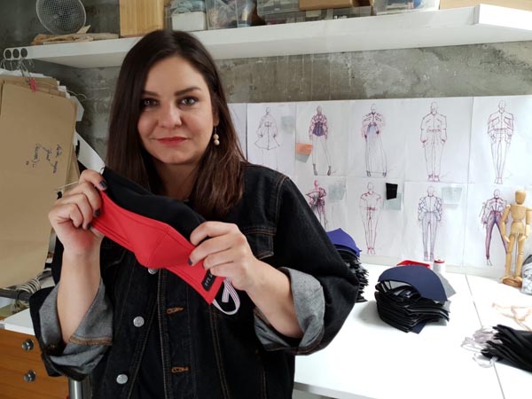 fashion-jasmina-arnautović-jet-lag-modnialmanah-maske