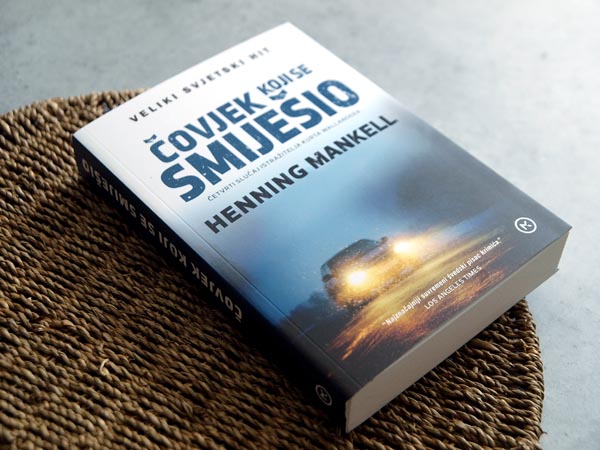 lifestyle-mozaik-knjiga-čovjek-koji-se-smješio-henning-mankell