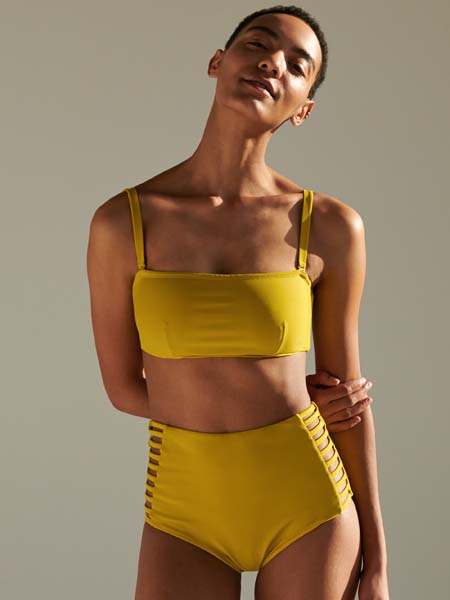 fashion-reserved-badići-kupaći-kostim-modnialmanah