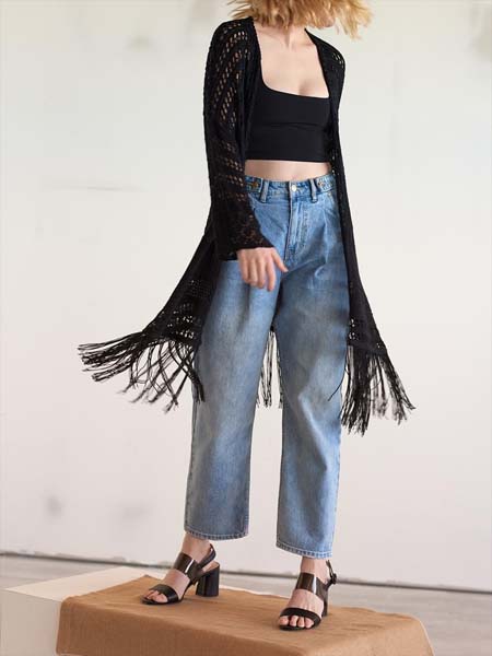 sinsay-black-daisy-fashion-modnialmanah