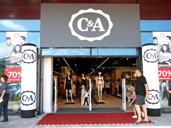 c&a-supernova-požega-shopping-modnialmanah