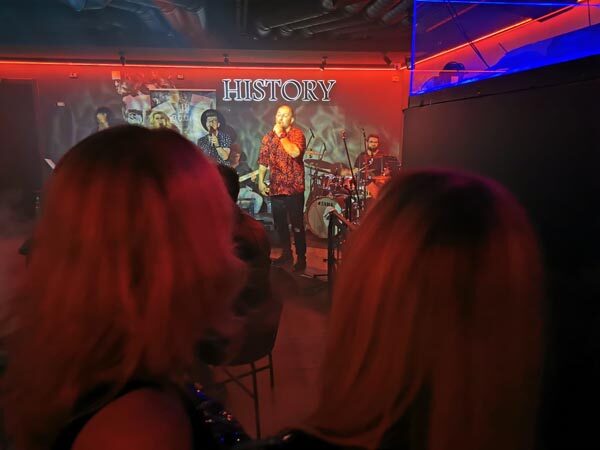 kiki-rahimovski-history-album-stopala-lifestyle-modnialmanah