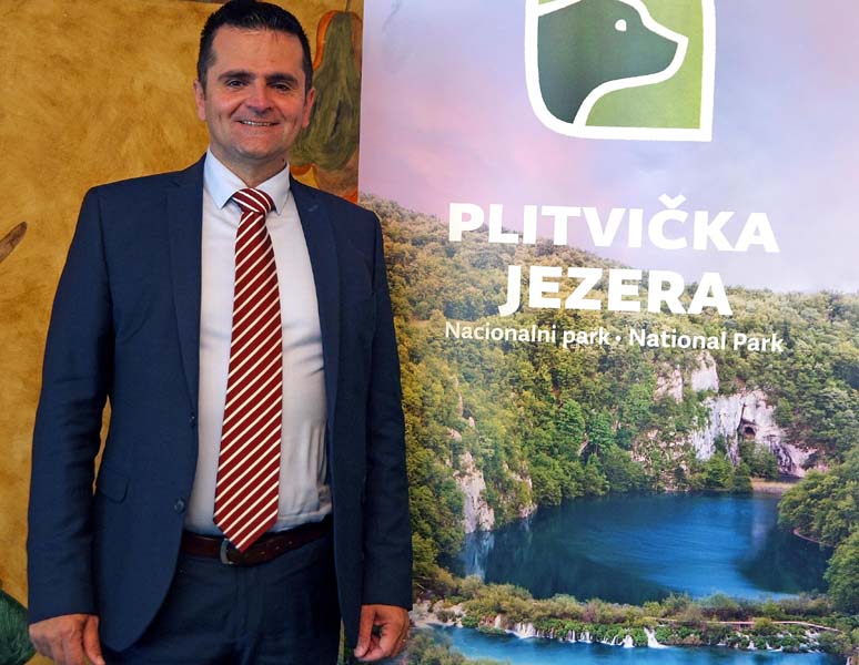 plitvička-jezera-destinacija-lika-destination-lika-QUALITY-modnialmanah-lifestyle