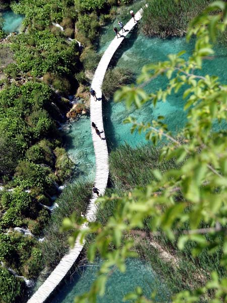 plitvička-jezera-destinacija-lika-destination-lika-QUALITY-modnialmanah-lifestyle