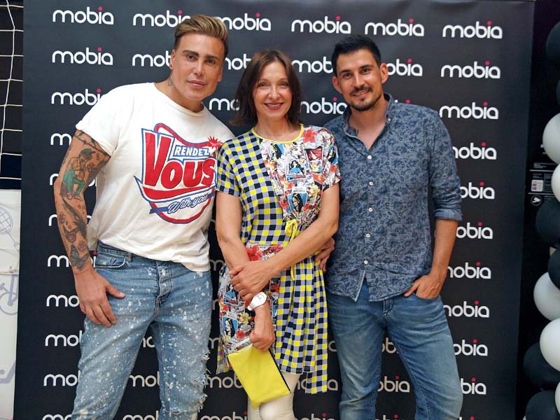 mobia-hr-lifestyle-gadget-smartphone-dodatna-oprema-mobiteli-modnialmanah-neven-ciganović-bojan-jambrošić-barbara-vicković