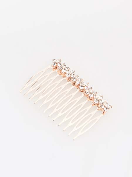 beauty-reserved-modni-detalji-kosa-hair-modnialmanah