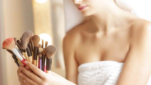 beauty-make-up-šminka-kist-modnialmanah