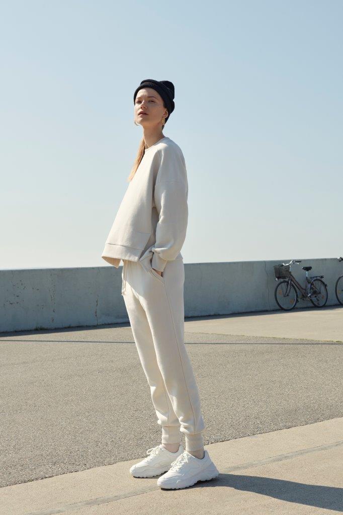 reserved-fashion-moda-modnialmanah-sportski-look