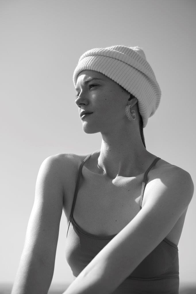 reserved-fashion-moda-modnialmanah-sportski-look