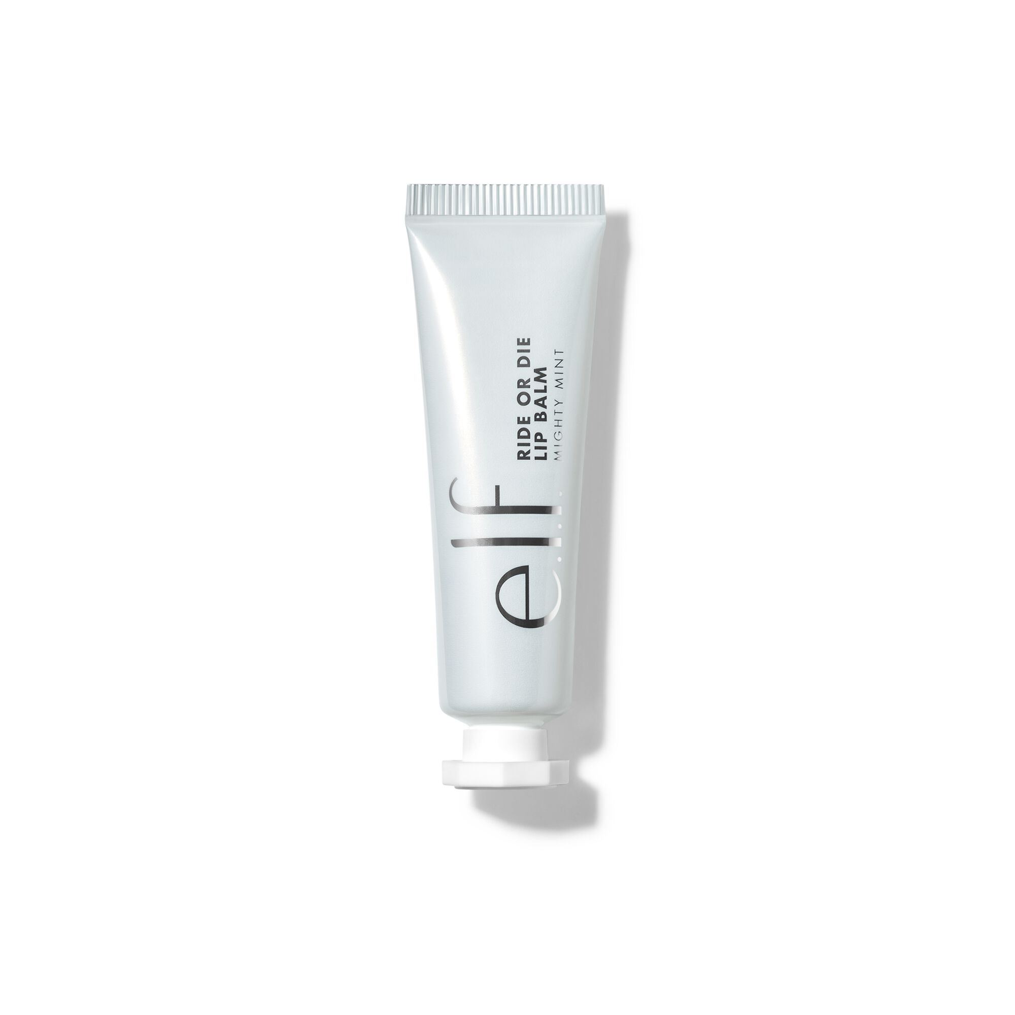 beauty-e.l.f.-balzam-za-usne-modnialmanah