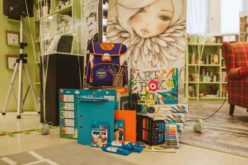 hoću-knjigu-megastore-modna-revija-lifestyle-modnialmanah