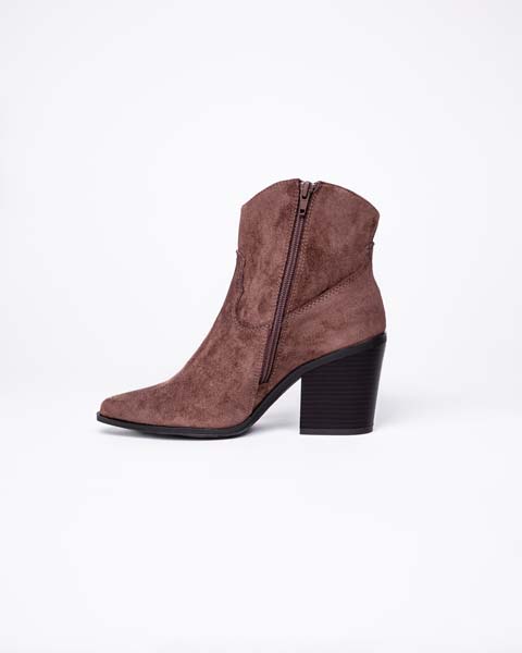 ccc-shoes&bags-modnialmanah-čizmice