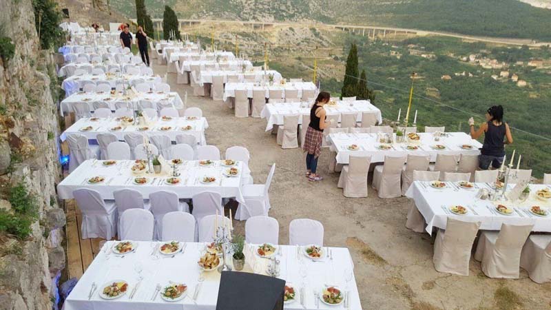 lifestyle-modnialmanah-vjenčanje-mladenci-fešta