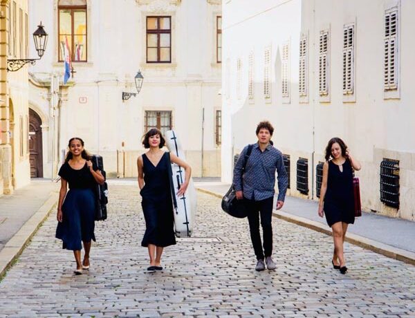 ljetna-scena-amadeo-modnialmanah-lifestyle