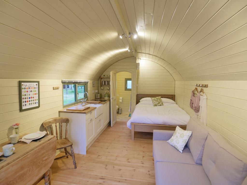 lifestyle-vikend-putovanje-booking-com-modnialmanah-spavajte-pod-zvijezdama