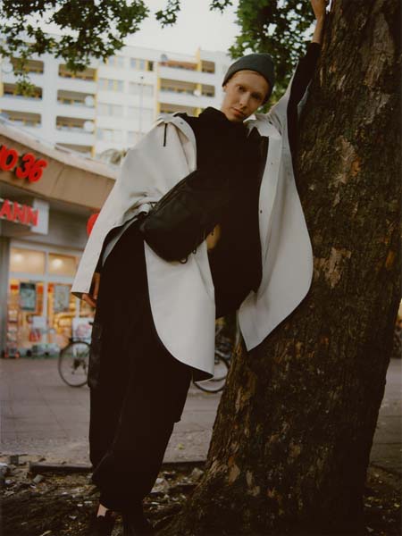 fashion-moda-reserved-unisex-modnialmanah