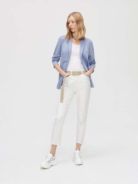 cropp-fashion-modnialmanah-sako-jesen