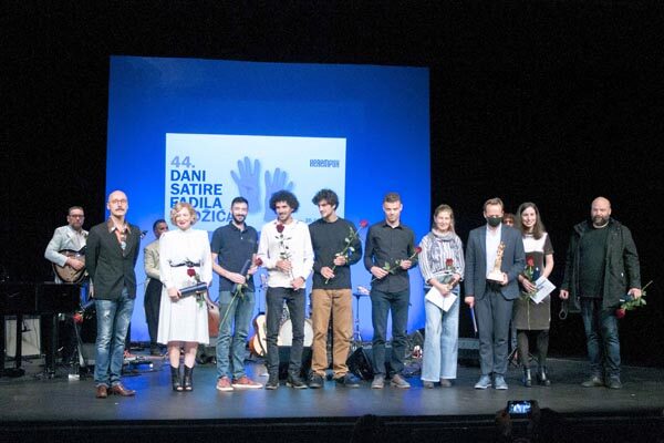 dani-satire-kerempuh-lifestyle-modnialmanah