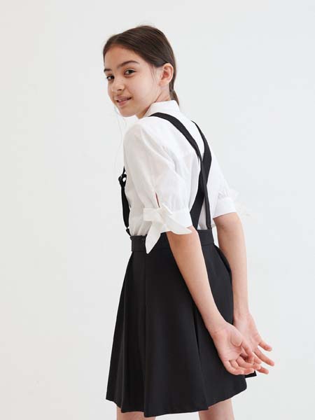 reserved-uniforma-fashion-modnialmanah