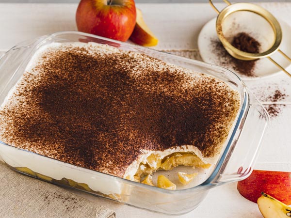 tiramisu-s-jabukama-gastro-kolać-recept-modnialmanah