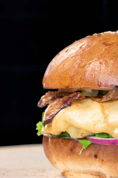 gastro-KSS-Burger-One-Renato-Đošić-Renman-modnialmanah-davor-gobac-edo-maajka