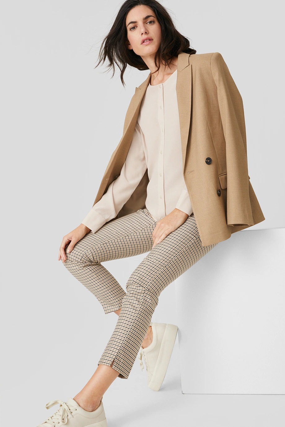 c&a-premium-novo-normalno-modnialmanah-fashion
