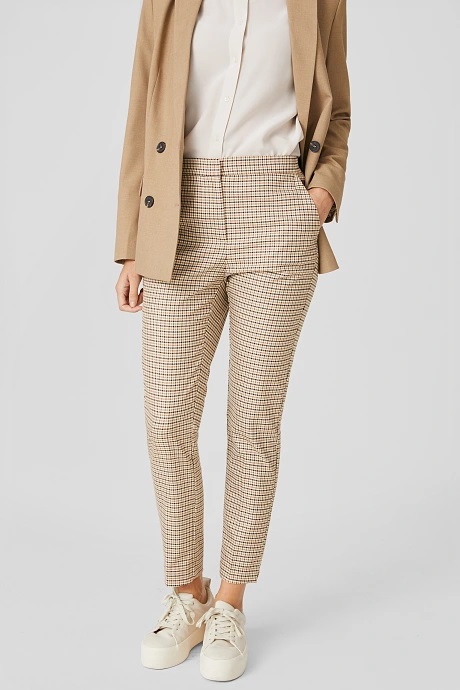 c&a-premium-novo-normalno-modnialmanah-fashion