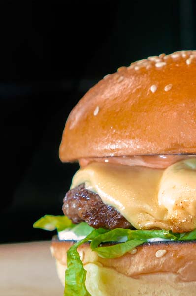 gastro-KSS-Burger-One-Renato-Đošić-Renman-modnialmanah-davor-gobac-edo-maajka
