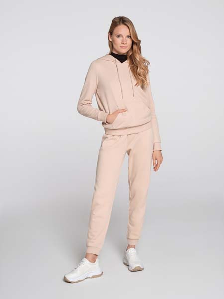 house-comfortwear-modnialmanah-trenirka-fashion