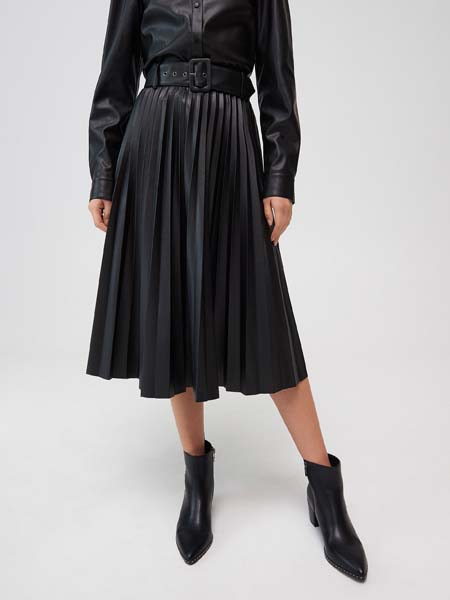 mohito-koža-modnialmanah-moda-fashion