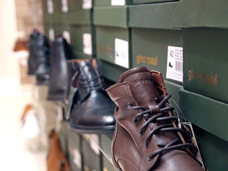 ccc-shoes&bags-movember-muška-moda-modni-detalji-modnialmanah