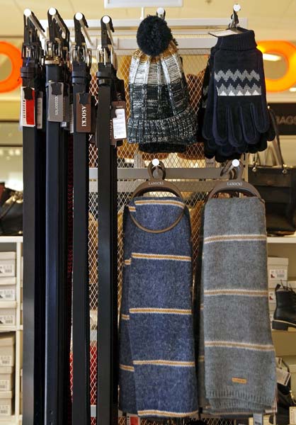 ccc-shoes&bags-movember-muška-moda-modni-detalji-modnialmanah