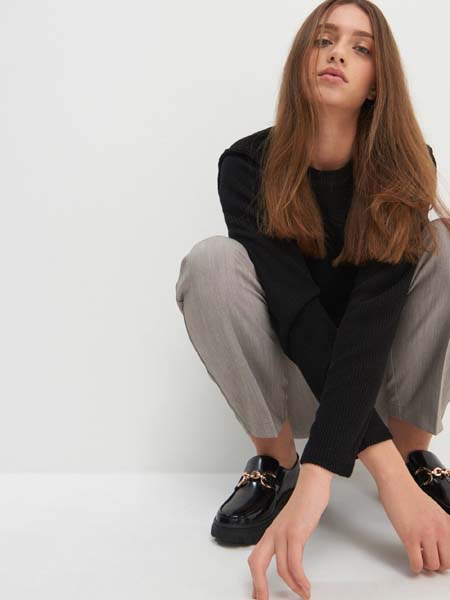 fashion-house-modnialmanah-poslovni-look