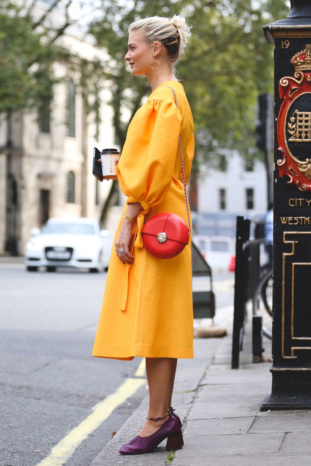 fashion-žuta-boja-modnialmanah-moda-trend
