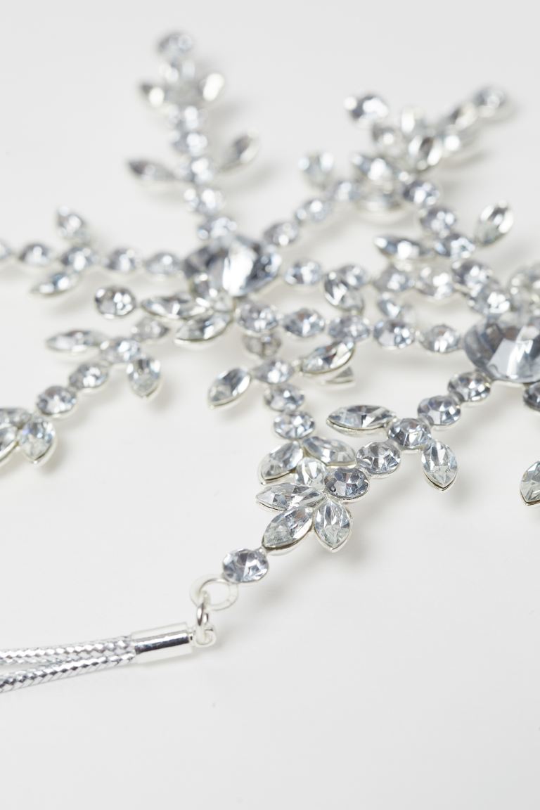 h&m-fashion-ukrasi-jelka-bor-mdnialmanah