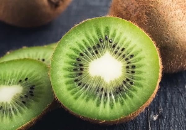 zdravlje-voće-kiwi-zdrav-život-modnialmanah