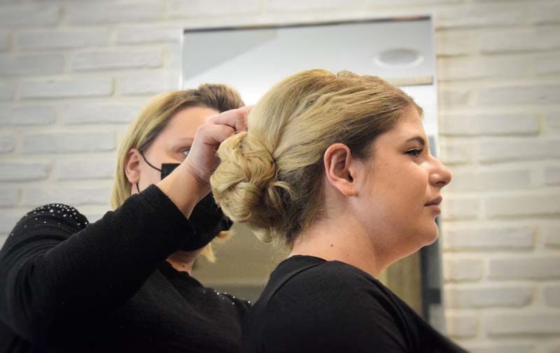 Scissors&Tweezers-ines-beranek-hair-kosa-beauty-modnialmanah